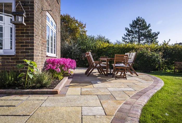 Classic Sandstone Design Touches